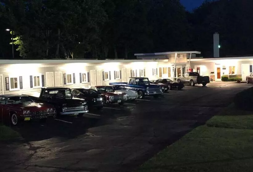 The Saco Motel