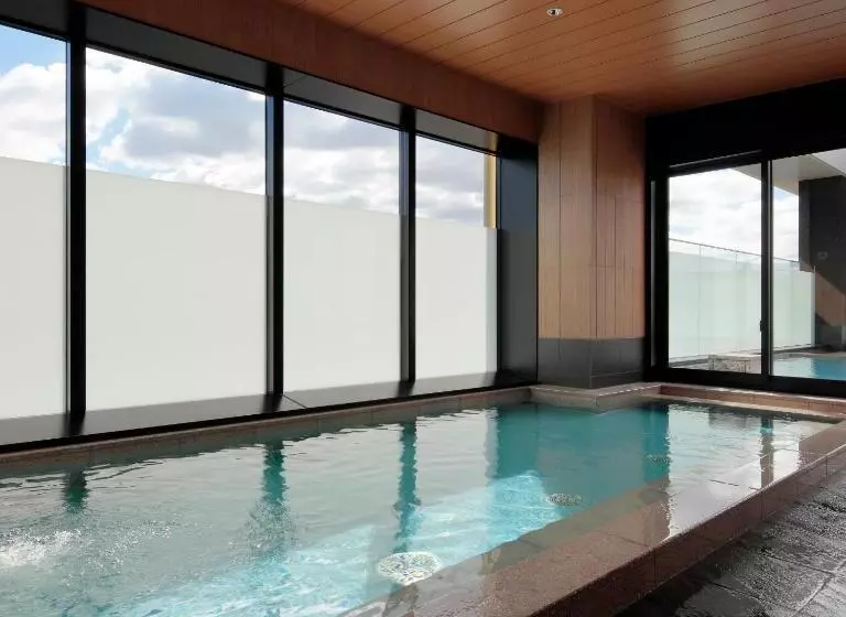 Candeo Hotels Osaka Kishibe