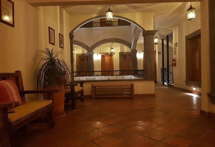 فندق Puerta San Pedro