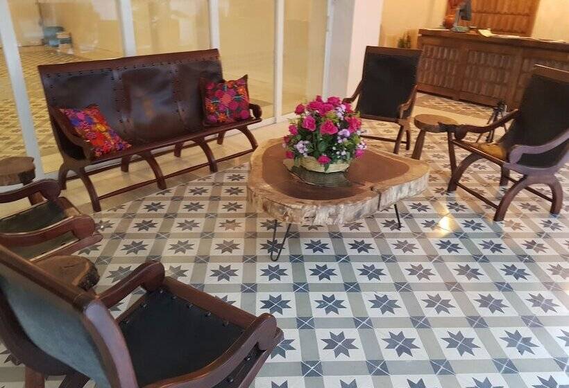 فندق Puerta San Pedro