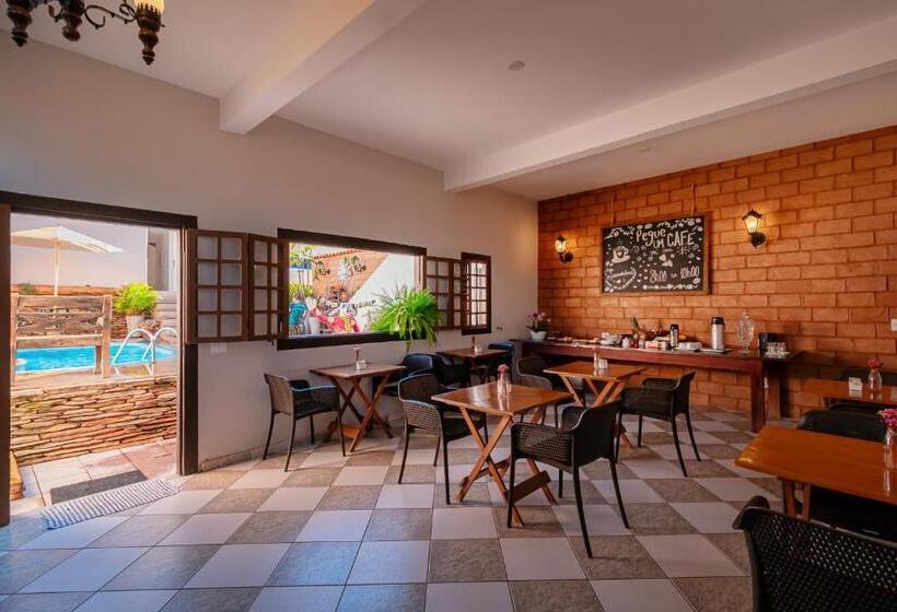 Herberge Pousada Lara