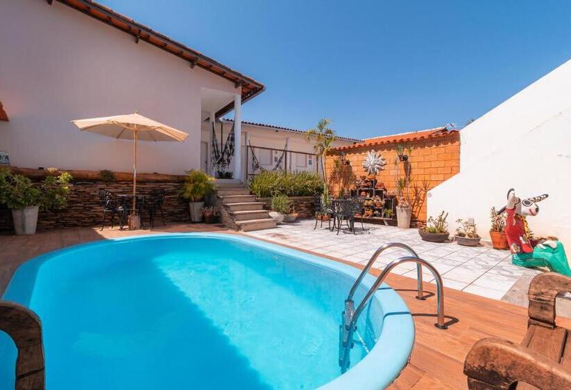 Herberge Pousada Lara