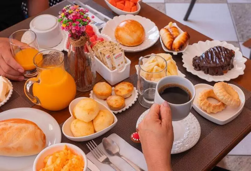 ユースホステル Pousada Lara