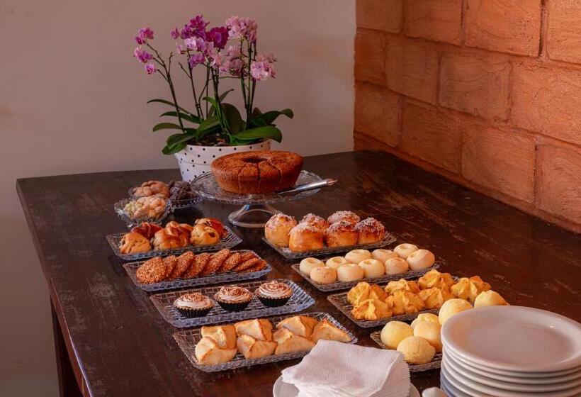 Herberge Pousada Lara