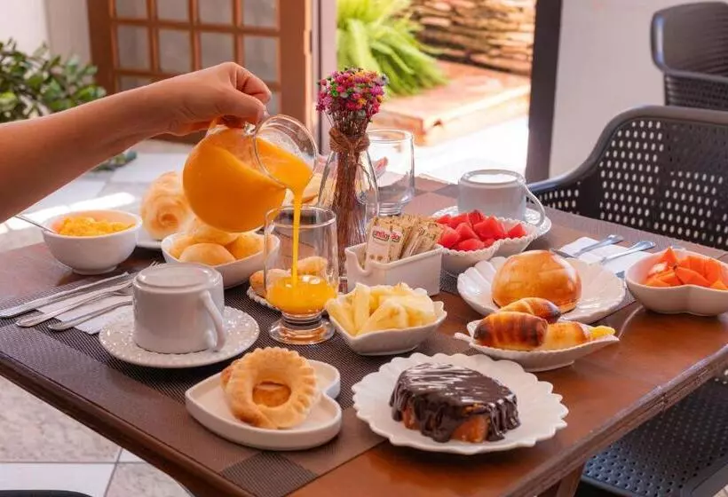 ユースホステル Pousada Lara