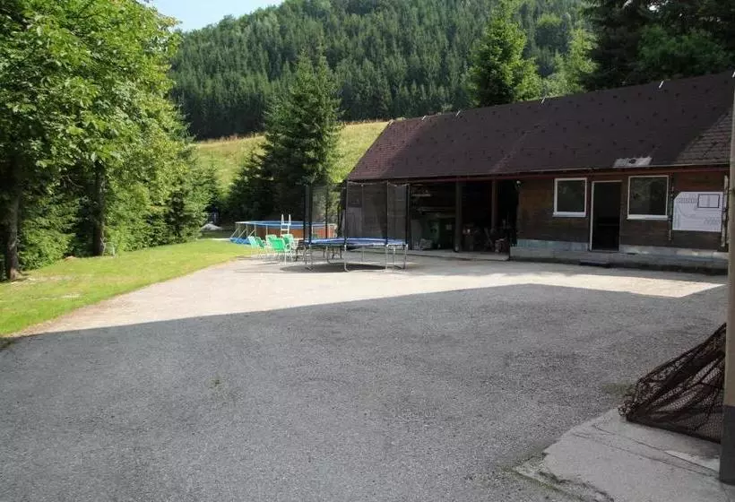 تختخواب و صبحانه Zur Post