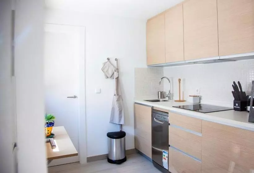 ペンション La Roka