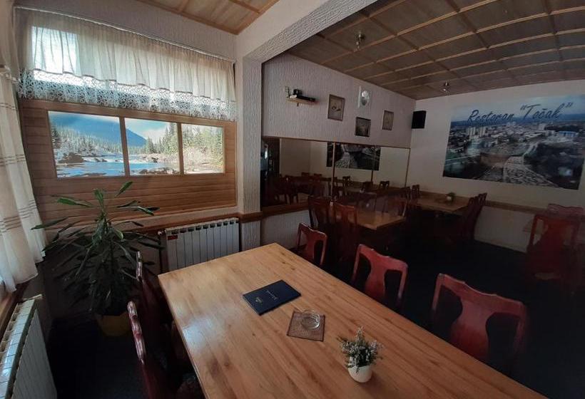 تختخواب و صبحانه Restoran I Sobe Tocak