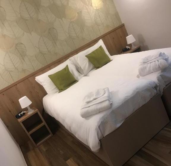 هتل Agriturismo Maso Miri