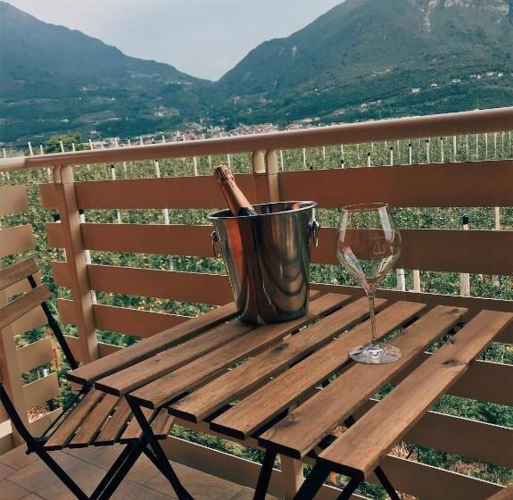 هتل Agriturismo Maso Miri