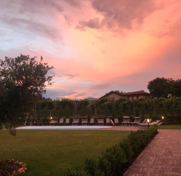 هتل Agriturismo Maso Miri