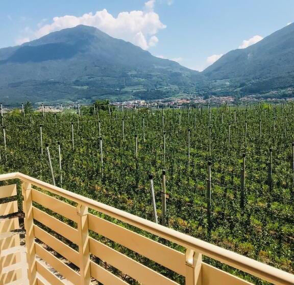 هتل Agriturismo Maso Miri