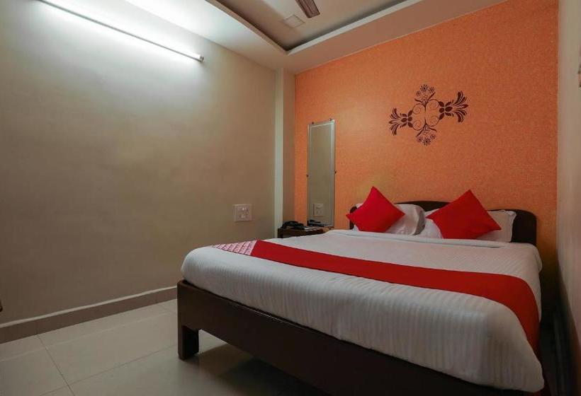 فندق Oyo 13909 Kartikeya Grande