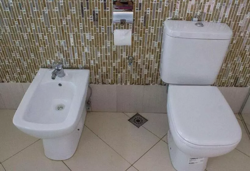 هتل Seaclusion Diani