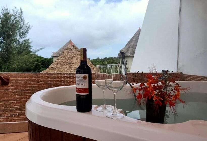 هتل Seaclusion Diani