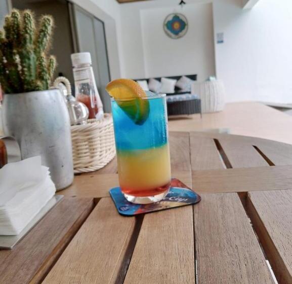 هتل Seaclusion Diani