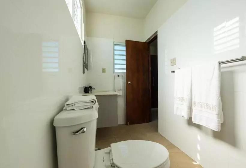 پانسیون La Esmeralda Pr