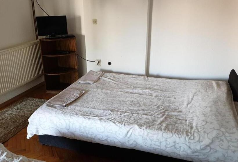 پانسیون Majestic Rooms&apartments