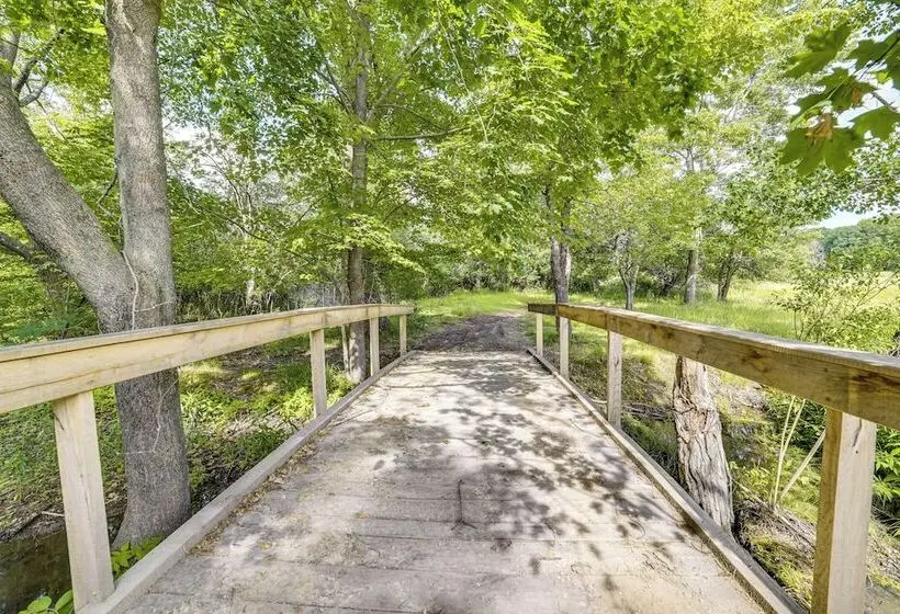 24 Acre Finger Lakes Cabin W/ Private Pond