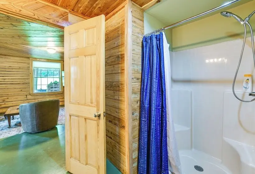 24 Acre Finger Lakes Cabin W/ Private Pond