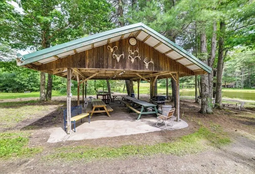 24 Acre Finger Lakes Cabin W/ Private Pond