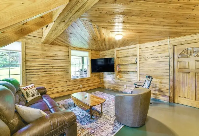 24 Acre Finger Lakes Cabin W/ Private Pond