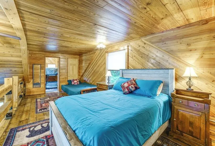 24 Acre Finger Lakes Cabin W/ Private Pond
