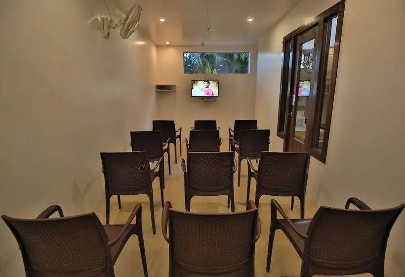 ユースホステル Suvidha Ghar Ac Dormitory