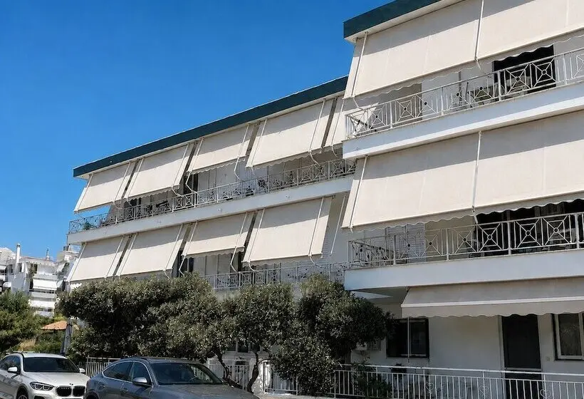 Araliki Apartments & Studios