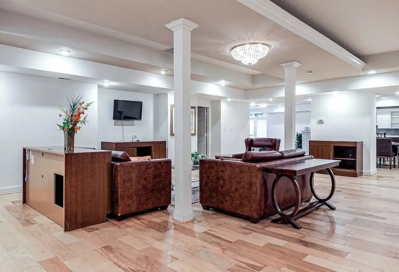 Gateway To Dc & More! Quiet & Stylish Retreat
