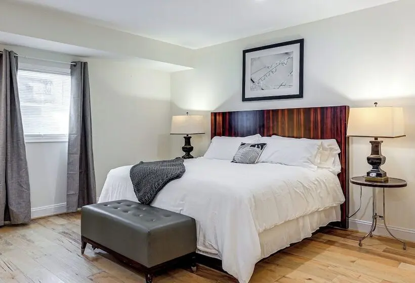 Gateway To Dc & More! Quiet & Stylish Retreat