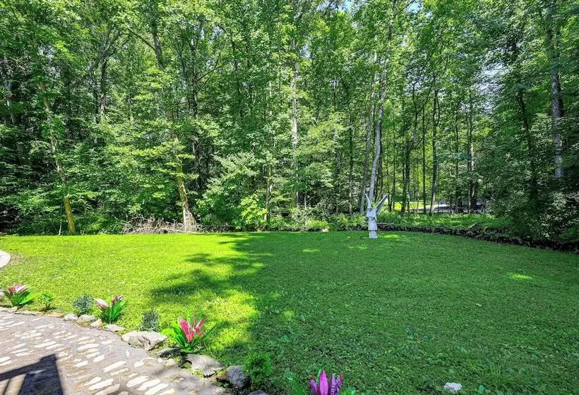 Gateway To Dc & More! Quiet & Stylish Retreat