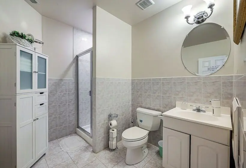 Gateway To Dc & More! Quiet & Stylish Retreat