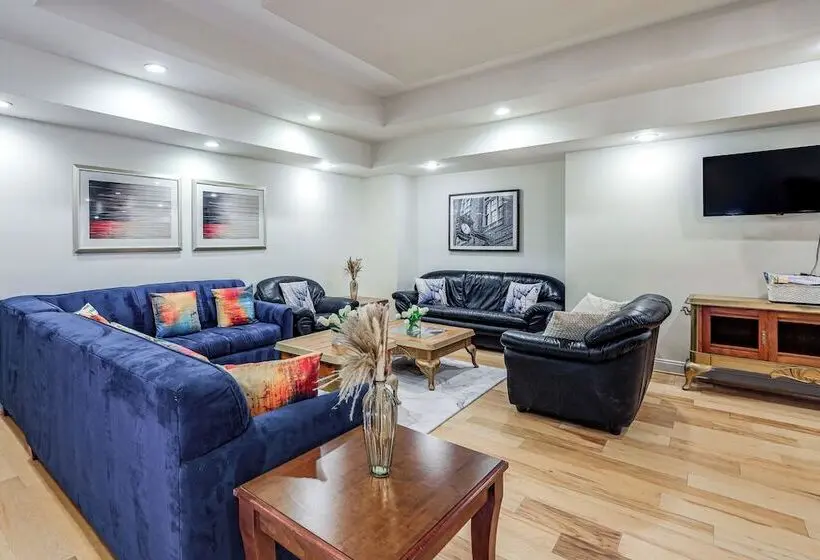 Gateway To Dc & More! Quiet & Stylish Retreat