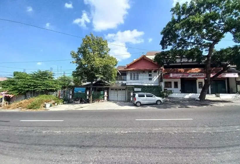 ホテル O Syariah Near Uns Surakarta Forme