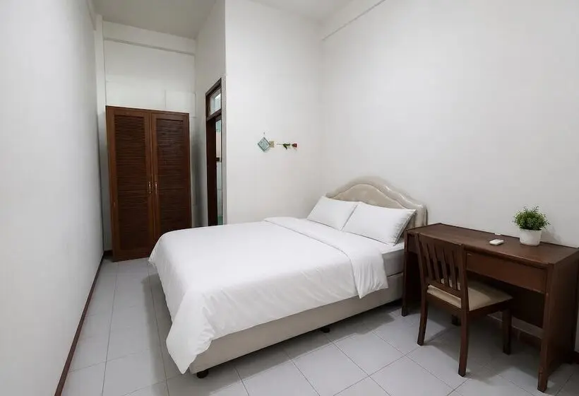 ホテル O Syariah Near Uns Surakarta Forme