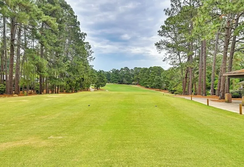 Walk To Golf! Relax With Hot Tub And Game Room!