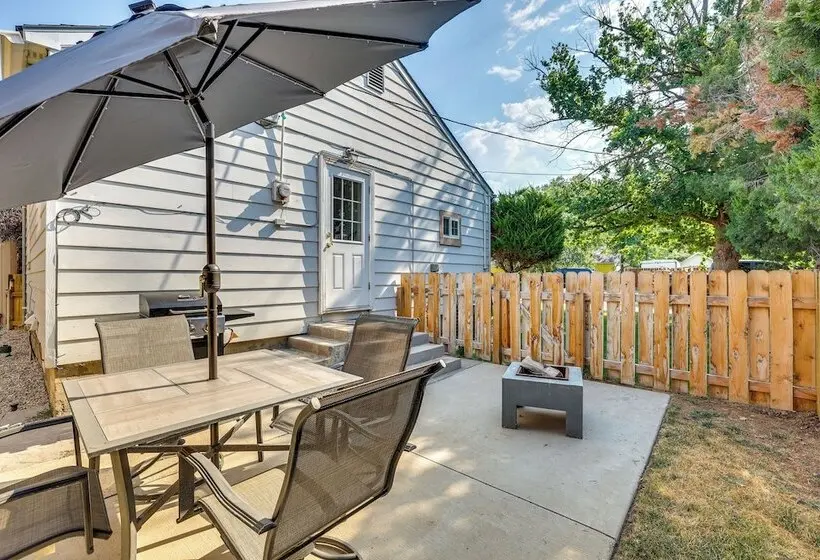 Walk To Parks & Dining! Meridian Home W/ Patio