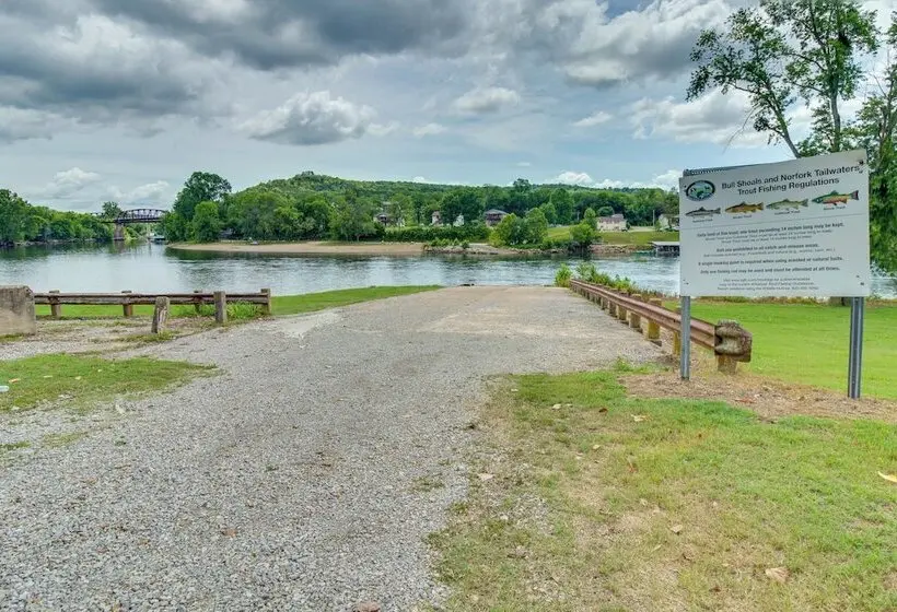 3 Studio Suites! White River Cabin Compound