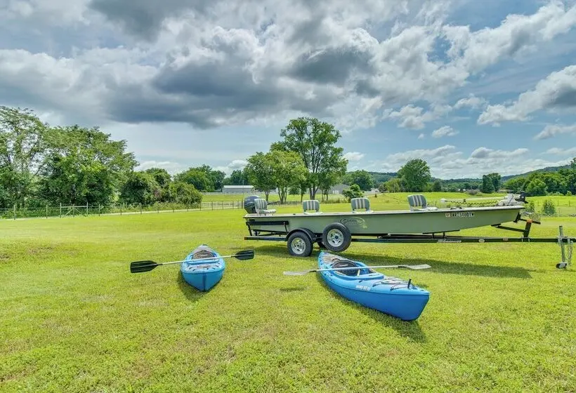 3 Studio Suites! White River Cabin Compound