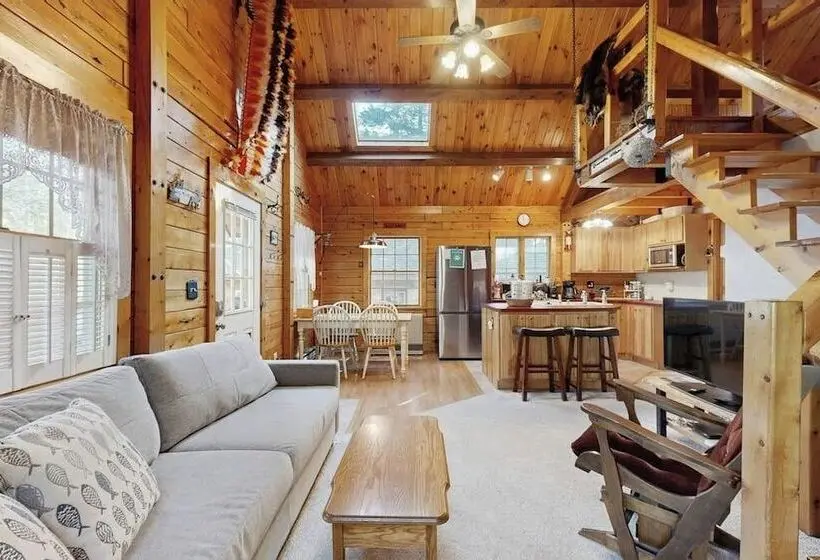 Cozy Cabin With Covered Porch, Firepit, Grill, Fireplace, & Washer/dryer