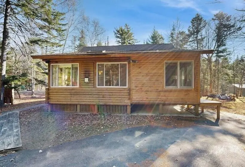 Cozy Cabin With Covered Porch, Firepit, Grill, Fireplace, & Washer/dryer
