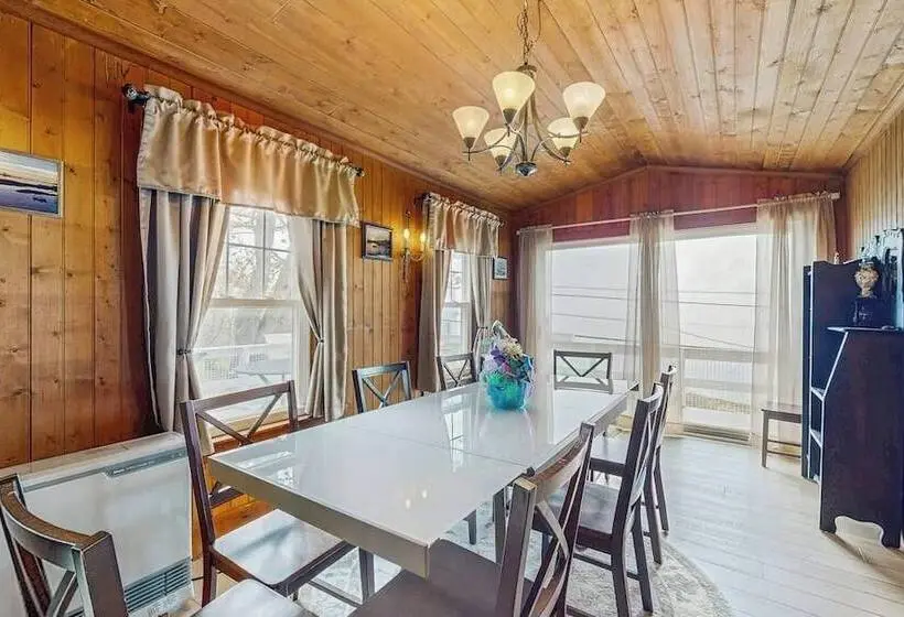 Dog Friendly, Bayfront Home   Gorgeous Ocean Views, Private Balcony & Fireplace