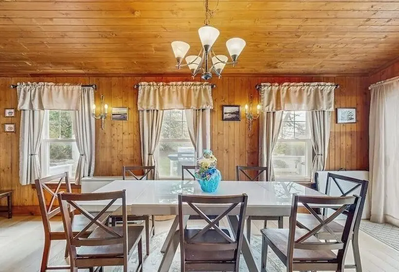Dog Friendly, Bayfront Home   Gorgeous Ocean Views, Private Balcony & Fireplace