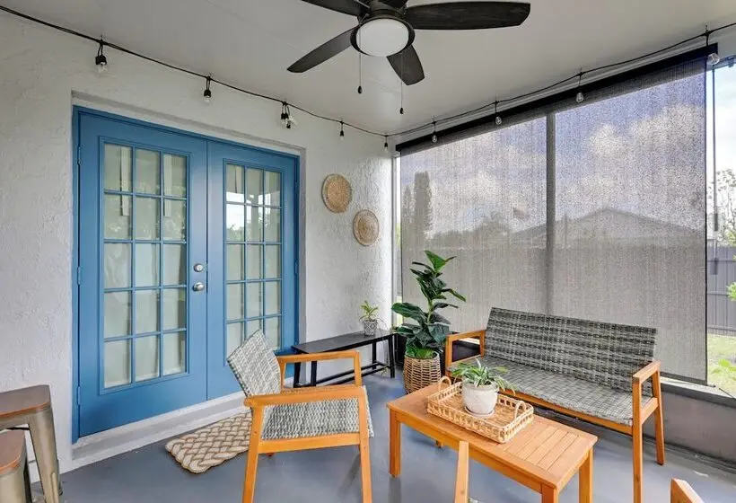Explore Tampa Bay! Family Home W/ Lanai, Game Room