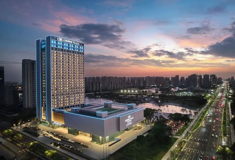 Hotelli Crowne Plaza Kunshan East By Ihg