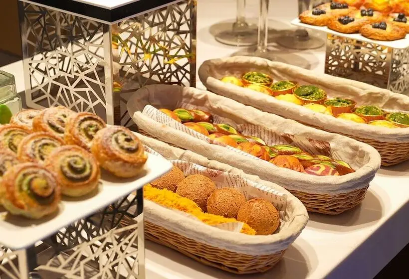 Hotelli Crowne Plaza Kunshan East By Ihg