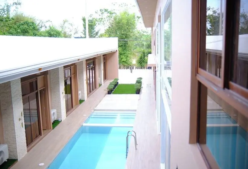 ホテル Khami House Resort