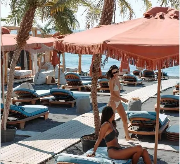 Hotelli Casa Frati Suites & Villas