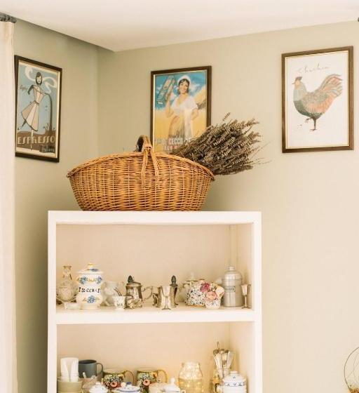 تختخواب و صبحانه Casa Marzapane